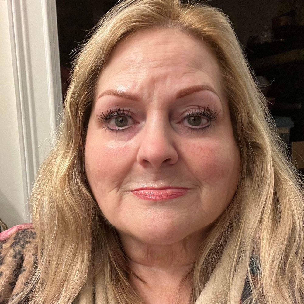 Meet your Posher, Tina